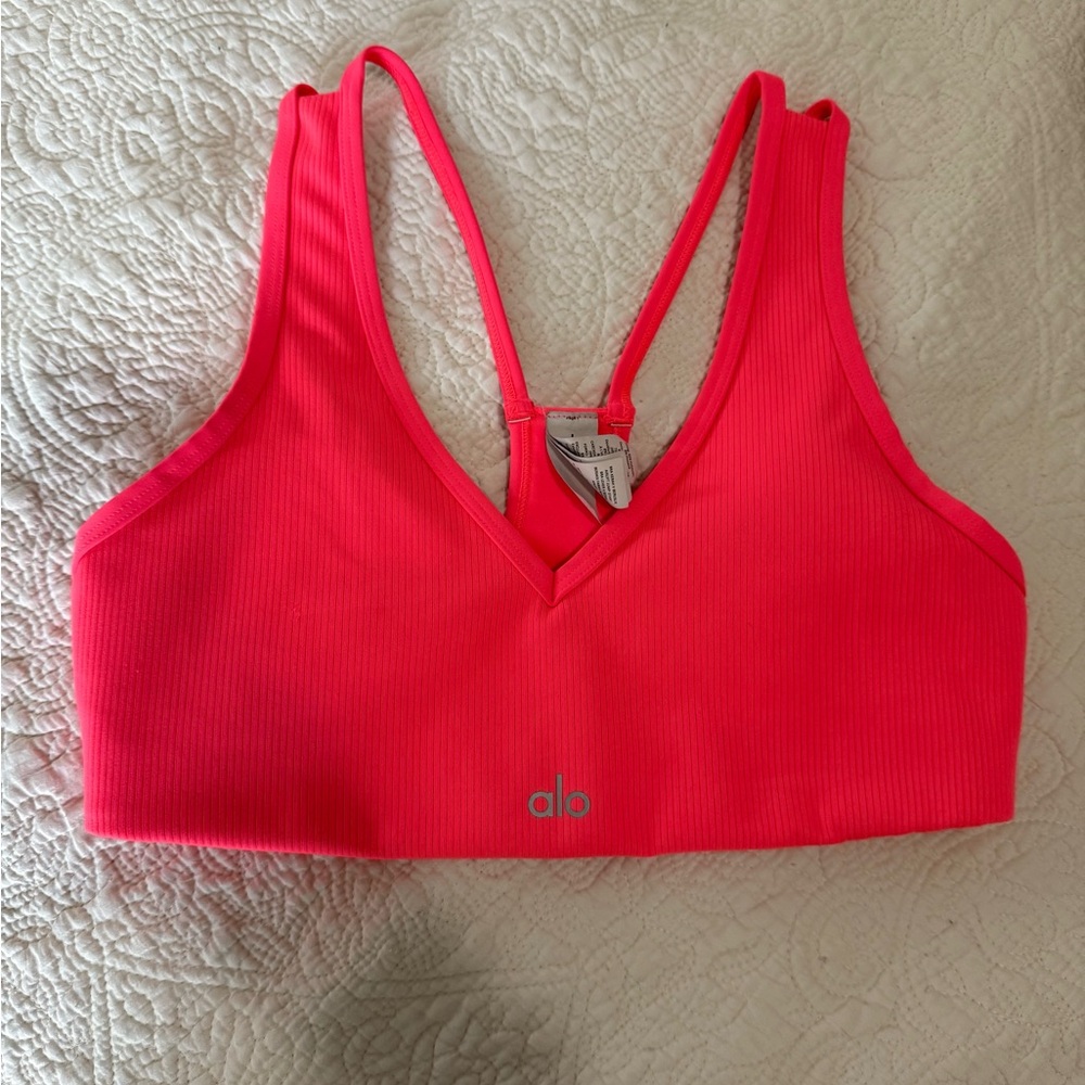 ALO Airlift Ribbed Jump Start V-Neck Bra
